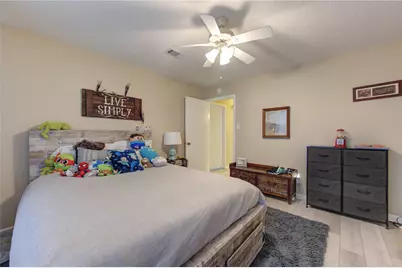 13 S Skimmer Street, La Marque, TX 77568 - Photo 25
