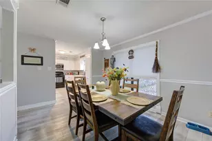 13 S Skimmer St, La Marque, TX 77568 - Photo 17
