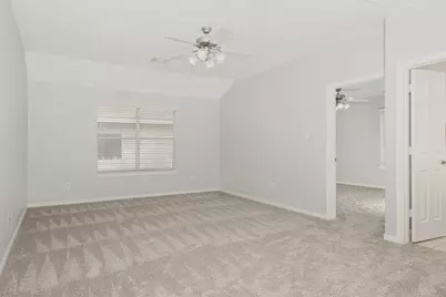 131 S Spinning Wheel Circle, The Woodlands, TX 77382 - Photo 19