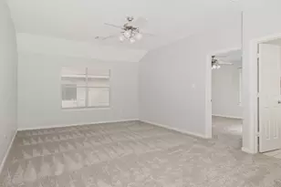 131 S Spinning Wheel Cir, The Woodlands, TX 77382 - Photo 19