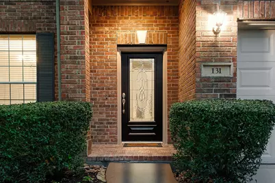 131 S Spinning Wheel Circle, The Woodlands, TX 77382 - Photo 3
