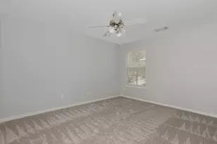131 S Spinning Wheel Cir, The Woodlands, TX 77382 - Photo 21