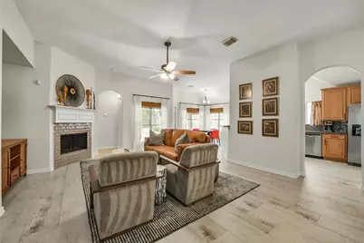 3107 Candle Pond Lane, Spring, TX 77388 - Photo 7