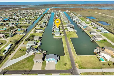 1101 Fountain View Drive, Crystal Beach, TX 77650 - Photo 3