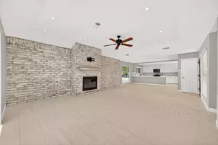 12707 Pantano Drive, Houston, TX 77065 - Photo 17