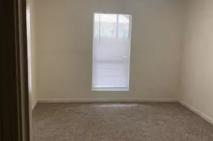 8100 Creekbend Dr, Houston, TX 77071 - Photo 3