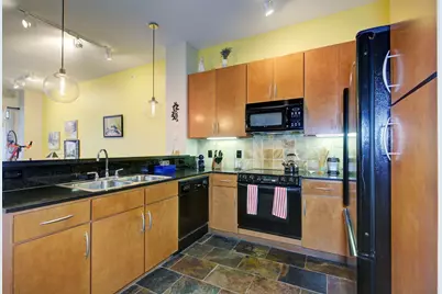 1901 Post Oak Blvd Boulevard #3304, Houston, TX 77056 - Photo 7