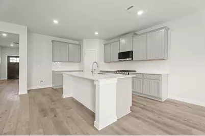 755 Woodhaven Lakes Drive, La Marque, TX 77568 - Photo 7