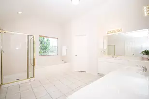 1123 Enclave Square E, Houston, TX 77077 - Photo 31