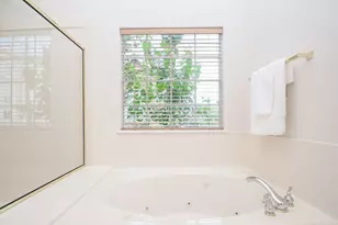 1123 Enclave Square E, Houston, TX 77077 - Photo 35