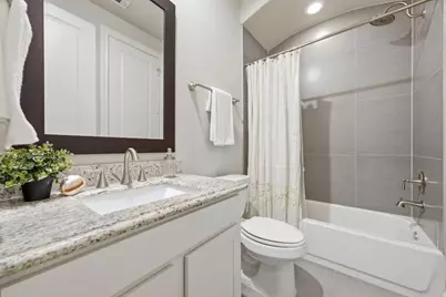 1360 W 25th Street, Houston, TX 77008 - Photo 27