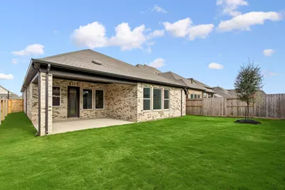 12323 Palmetto Drive, Mont Belvieu, TX 77523 - Photo 9