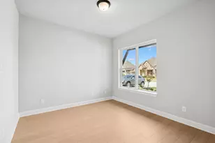 12323 Palmetto Dr, Mont Belvieu, TX 77523 - Photo 15