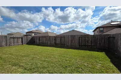 8023 Ecru Lane, Rosharon, TX 77583 - Photo 9