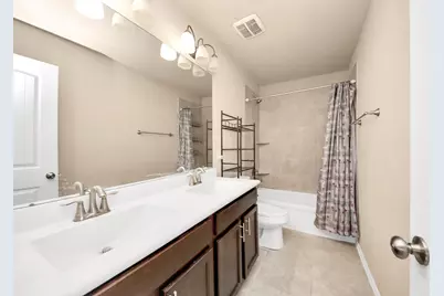 8227 Broadleaf Avenue, Baytown, TX 77521 - Photo 33