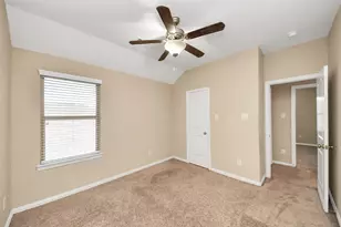 8227 Broadleaf Ave, Baytown, TX 77521 - Photo 31