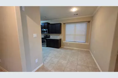 8227 Broadleaf Avenue, Baytown, TX 77521 - Photo 11