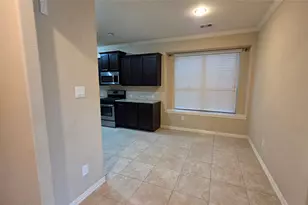 8227 Broadleaf Ave, Baytown, TX 77521 - Photo 11