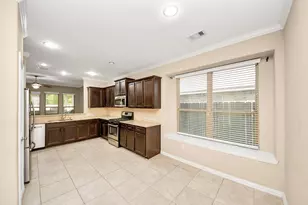 8227 Broadleaf Ave, Baytown, TX 77521 - Photo 13
