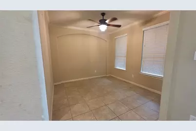 8227 Broadleaf Avenue, Baytown, TX 77521 - Photo 5