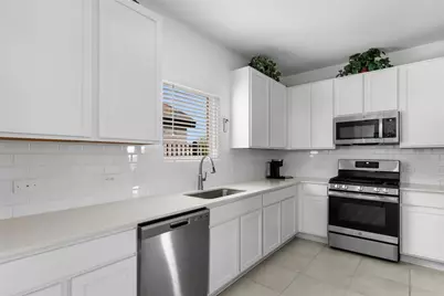 15110 Tower Mist Drive, Houston, TX 77044 - Photo 9