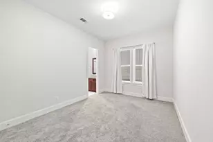 5621 Cohn Meadows Ln, Houston, TX 77007 - Photo 17