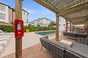 5621 Cohn Meadows Ln, Houston, TX 77007 - Photo 31