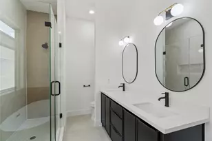 7319 Laura Koppe Rd, Houston, TX 77028 - Photo 19