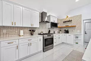 5121 Locust St, Bellaire, TX 77401 - Photo 13