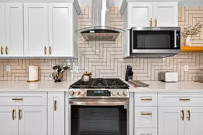 5121 Locust Street, Bellaire, TX 77401 - Photo 17