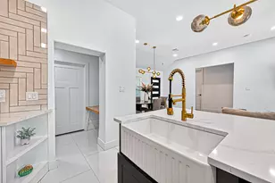 5121 Locust St, Bellaire, TX 77401 - Photo 23