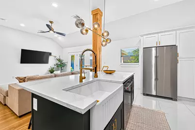 5121 Locust Street, Bellaire, TX 77401 - Photo 21