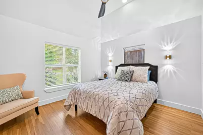 5121 Locust Street, Bellaire, TX 77401 - Photo 27