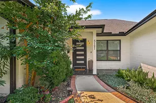 5121 Locust St, Bellaire, TX 77401 - Photo 5