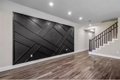 8119 Venus Street #B, Houston, TX 77088 - Photo 7