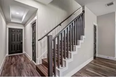 8119 Venus Street #B, Houston, TX 77088 - Photo 5