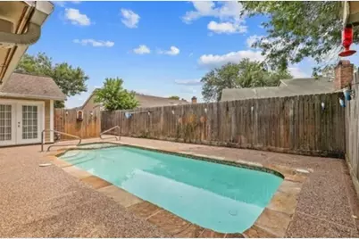 3211 Hazy Park Drive, Houston, TX 77082 - Photo 9
