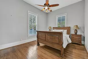 403 S Lee St, Alvin, TX 77511 - Photo 17