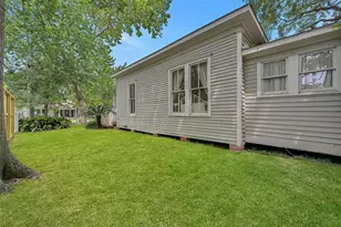 403 S Lee St, Alvin, TX 77511 - Photo 23