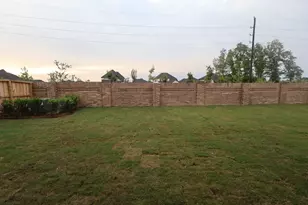 5031 Burkland Woods Dr, Spring, TX 77386 - Photo 11