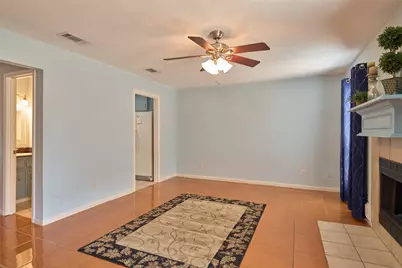 6700 Richardson Road #302, Houston, TX 77069 - Photo 9