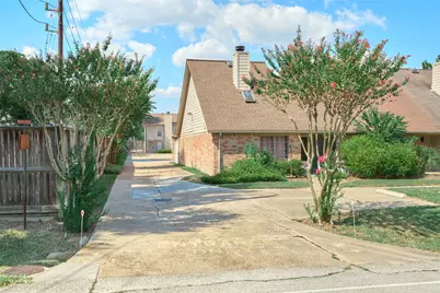 6700 Richardson Road #302, Houston, TX 77069 - Photo 5
