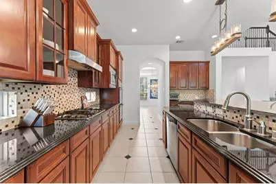 39 Tioga Place, Tomball, TX 77375 - Photo 19