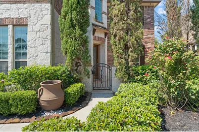 39 Tioga Place, Tomball, TX 77375 - Photo 3