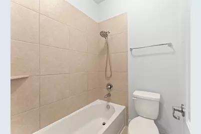 39 Tioga Place, Tomball, TX 77375 - Photo 37