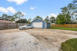 12906 Campos Dr, Houston, TX 77065 - Photo 45