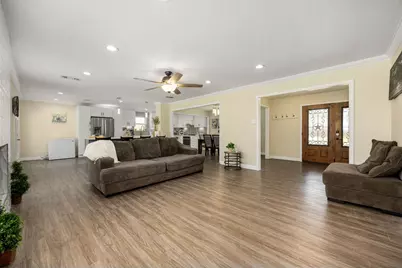 12906 Campos Drive, Houston, TX 77065 - Photo 17