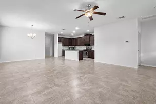 166 Meadow Grove Dr, Conroe, TX 77384 - Photo 13
