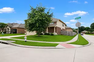 166 Meadow Grove Dr, Conroe, TX 77384 - Photo 3