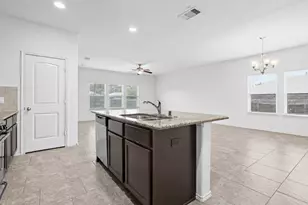 166 Meadow Grove Dr, Conroe, TX 77384 - Photo 17